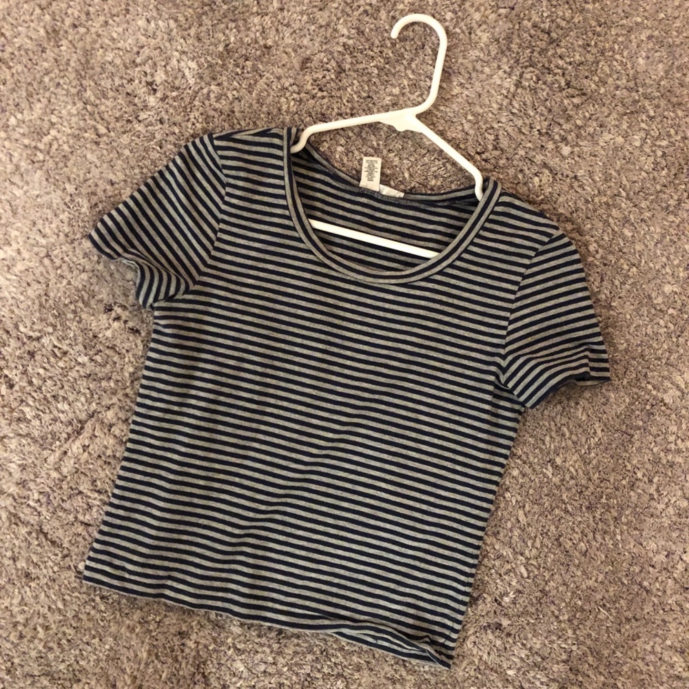Abound cute grey and navy striped crop tee